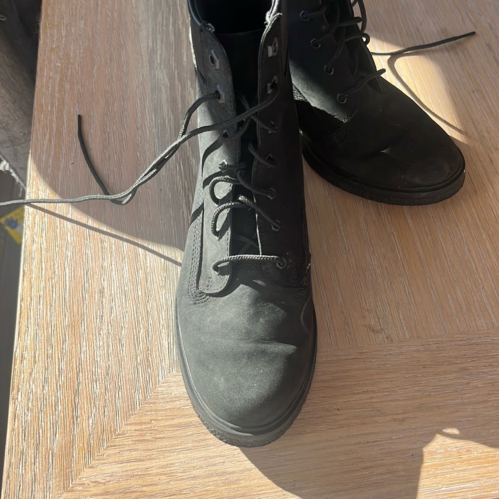 Timberland boots - Picture 2 of 2